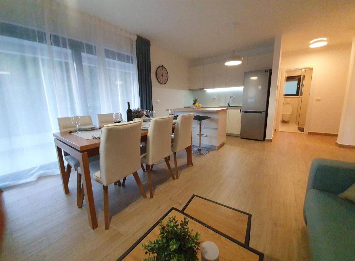 Villa La Vita Baška Voda Exterior foto
